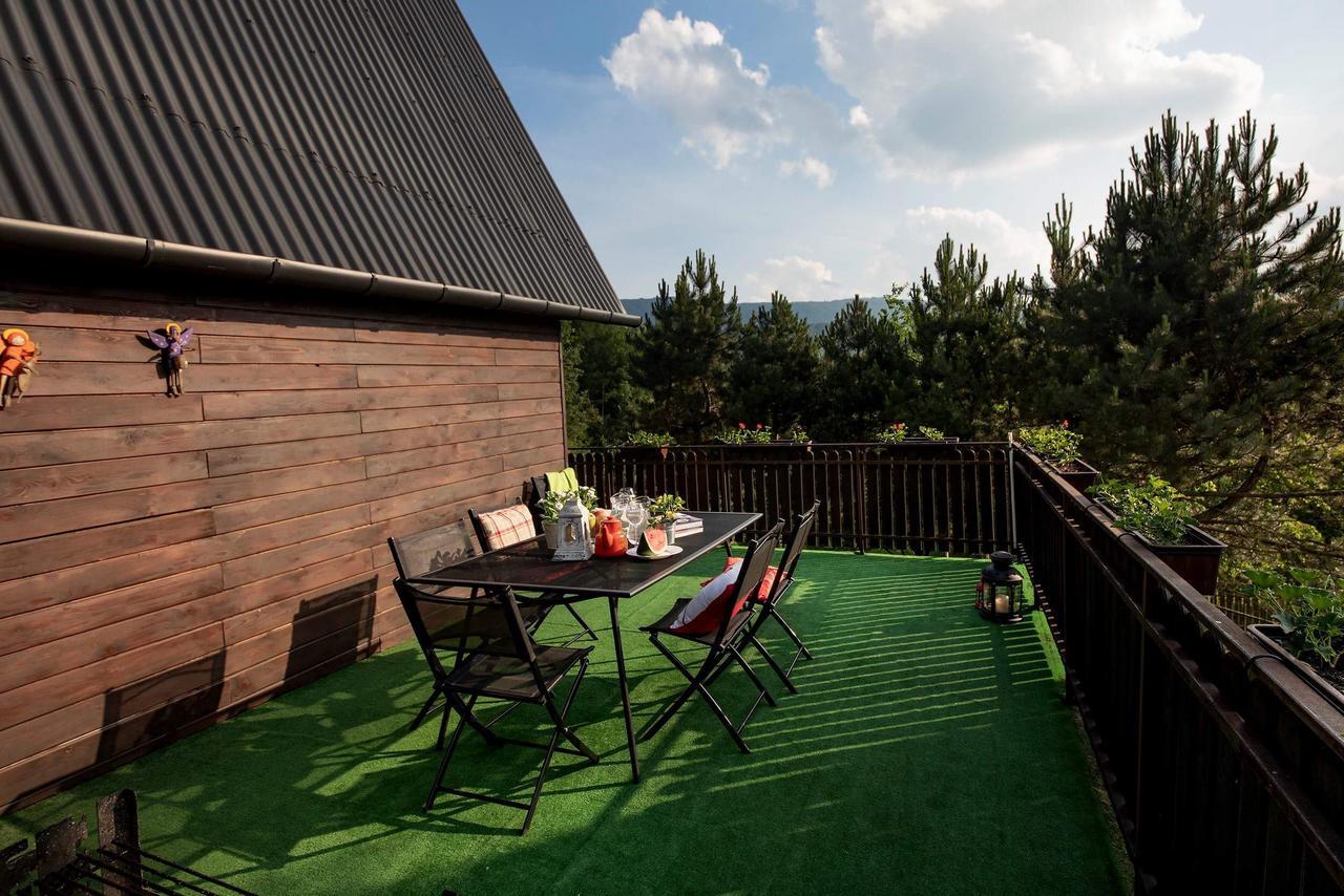 Willa Karolinka Stroza - Pet Friendly Myślenice Extérieur photo